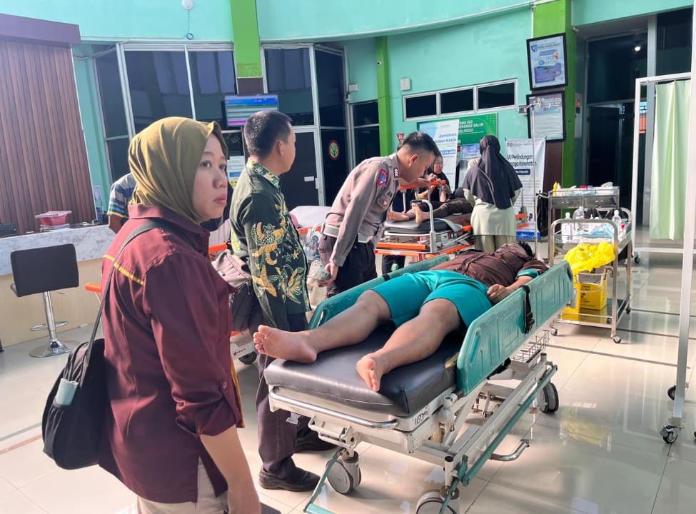 Kecelakaan Beruntun Enam Motor Pelajar di Probolinggo, Lima Orang Terluka