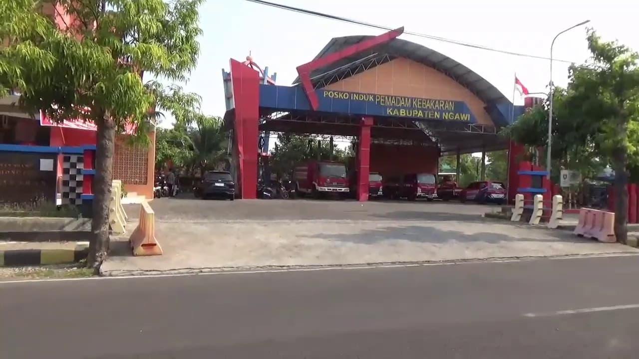 Damkar Ngawi Evakuasi Jari Anak Terjepit Gesper Ikat Pinggang