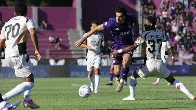Persik Tumbang di Kandang, Rafael Struick Cetak Gol Perdana Dewa United