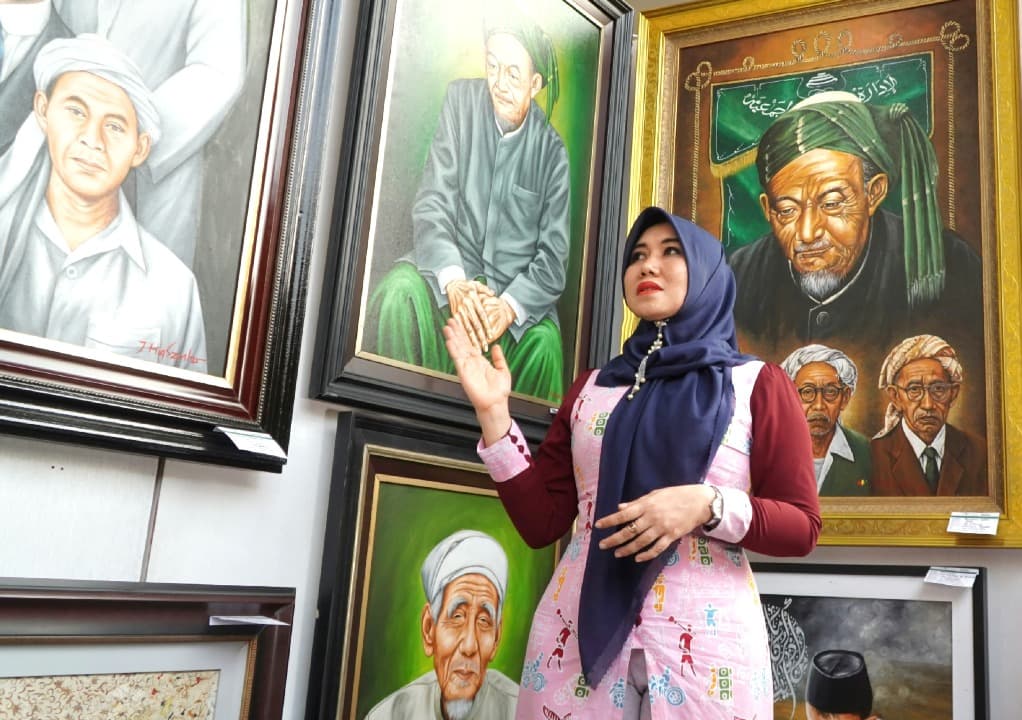 Senator Lia Istifhama Menangkan Lelang Lukisan Hadratussyekh Hasyim Asy'ari di Muktamar NU