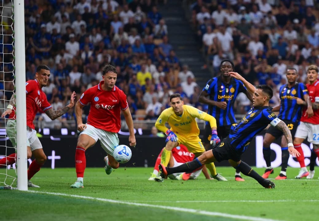 Hasil Liga Italia: Drama 5 Gol Hiasi Kemenangan Inter Milan vs Napoli, AS Roma Comeback Dramatis Kontra Atalanta