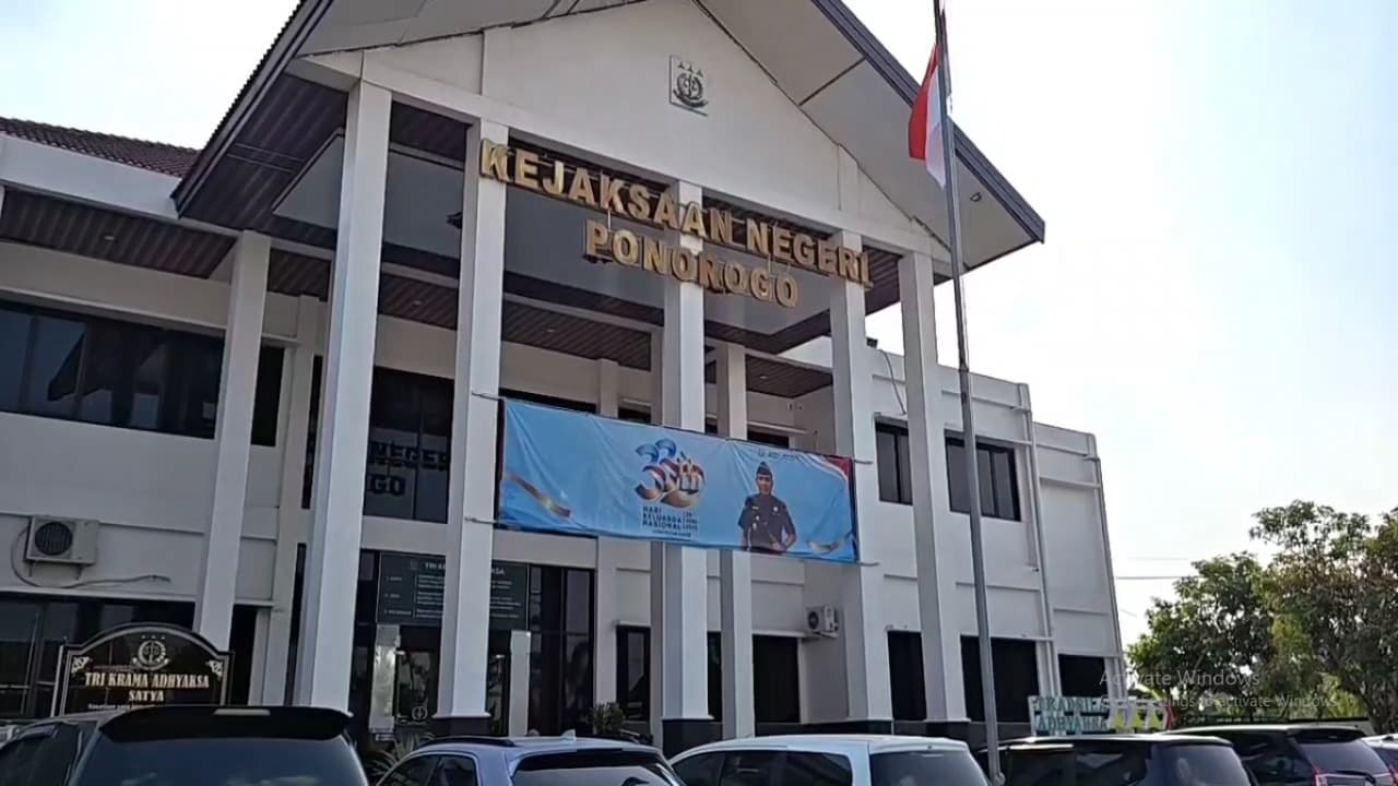 Enam Bulan Diselidiki, Kasus Dugaan Korupsi Bansos Ponorogo Belum Tetapkan Tersangka