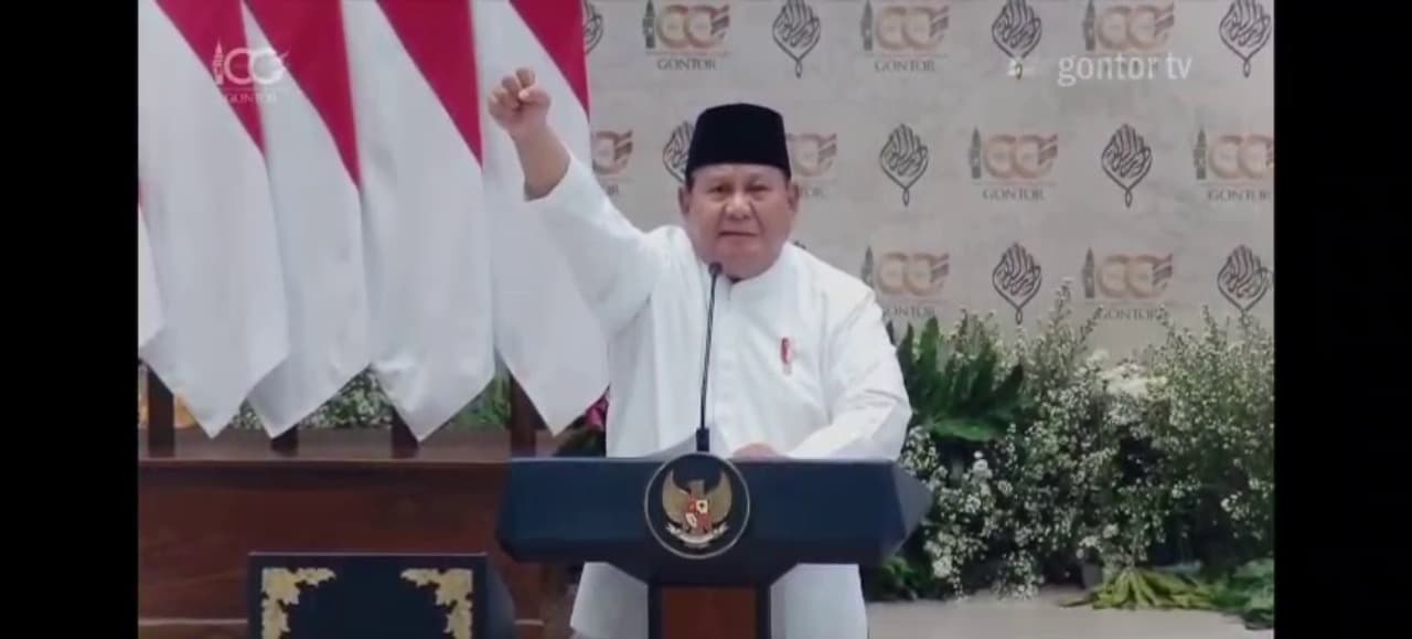 Prabowo Serukan “Free Palestine” di Puncak 100 Tahun Gontor