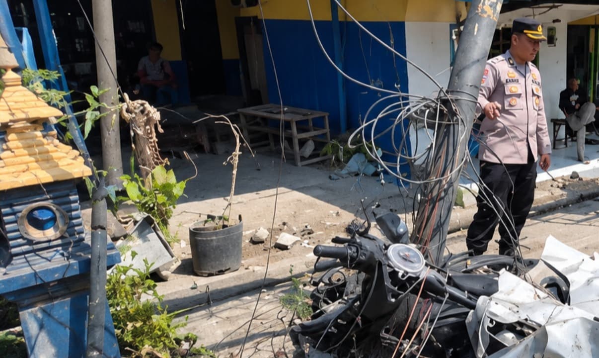 Motor Terduga Curanmor Rusak Parah Usai Kecelakaan di Lumajang