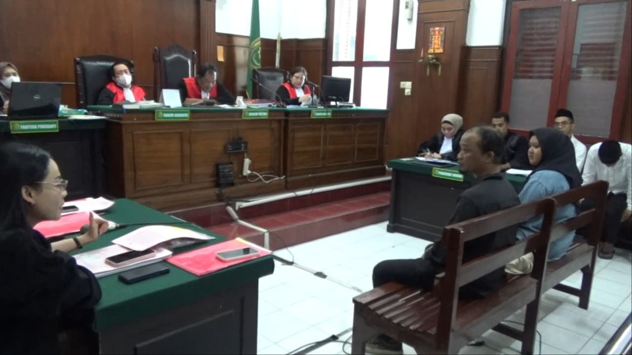 Sidang Kasus Pedagang Pasar Buah, Saksi Fakta Tak Melihat Terdakwa Pukul Korban