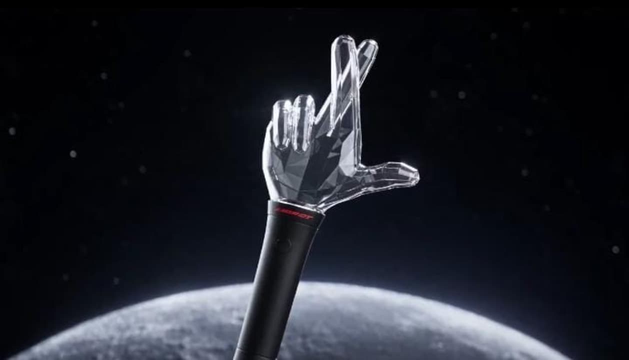 Jelang Peluncuran Resmi, LNGSHOT Mengungkap Desain Teaser Lightstick Perdana