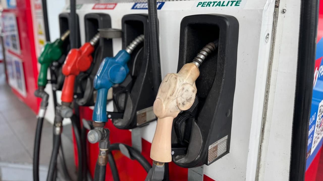 Antrean Panjang dan Stok Pertalite Kosong di Sejumlah SPBU Kota Malang, Pertamina Buka Suara