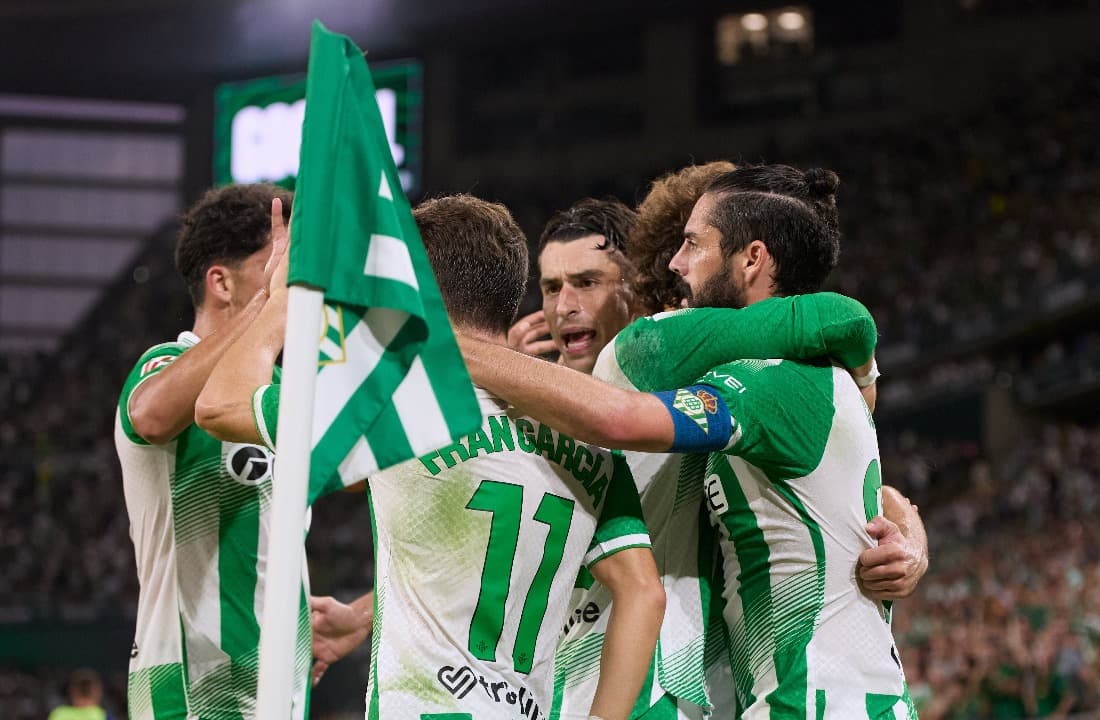 Hasil Liga Spanyol: Real Betis Pesta Gol, Panaskan Persaingan Gelar Juara dengan Barcelona