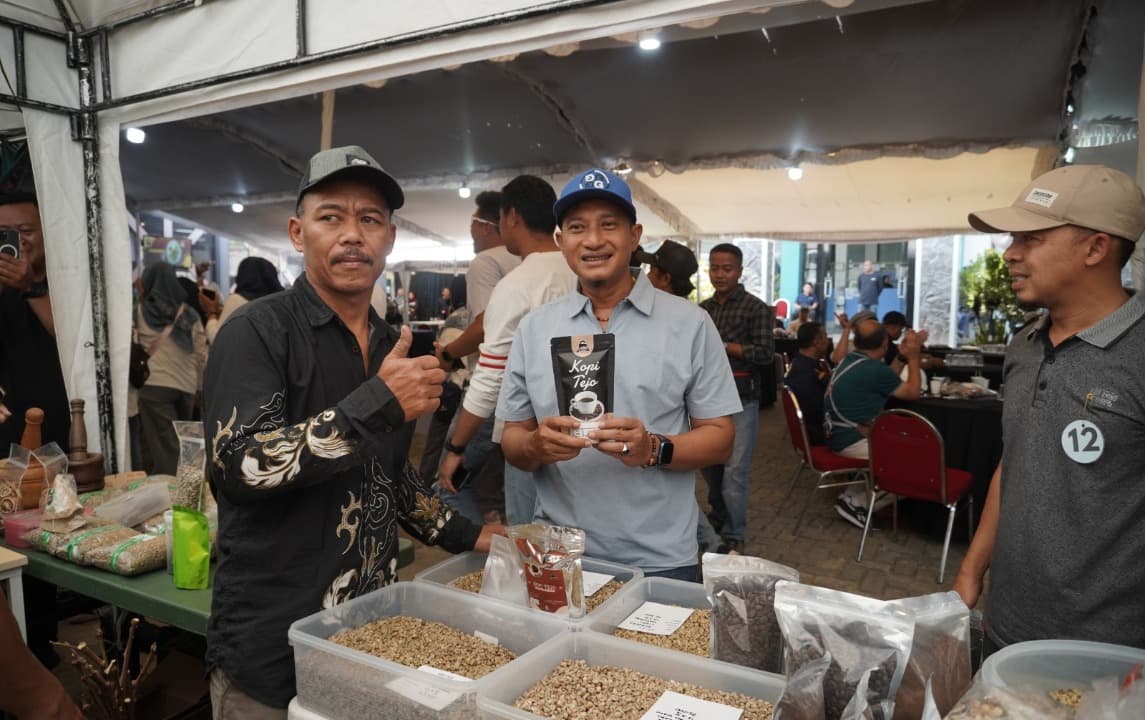 Bupati Pacitan Siapkan Surat Edaran, Dorong OPD Gunakan Kopi Lokal