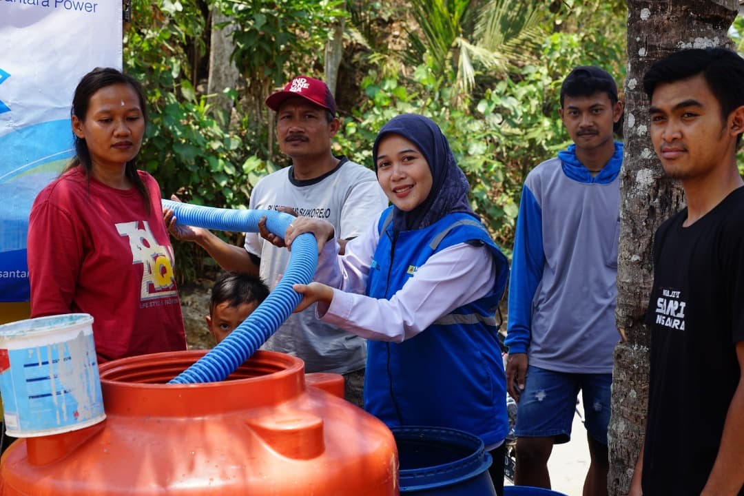 PLN Nusantara Power UP Pacitan Salurkan Air Bersih untuk 1.251 KK Terdampak Kekeringan