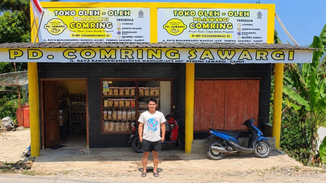 Sulap Singkong Jadi Cuan, Ari Saftari Sukses Kembangkan Bisnis Comring Garut Bersama KUR BRI