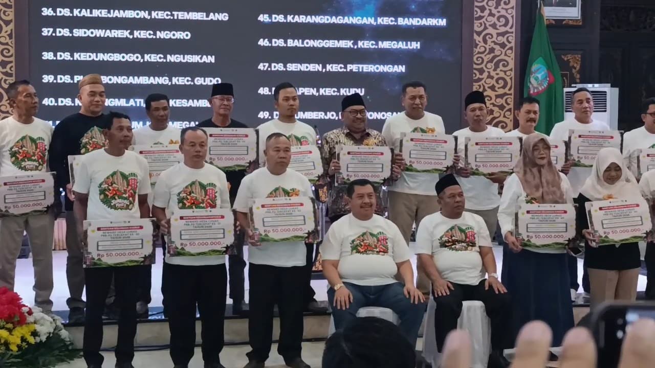 RealisasiPajak Jombang Capai Rp243,36 Miliar, Pemkab Gelar Gebyar Pajak dan Beri Bantuan ke Desa