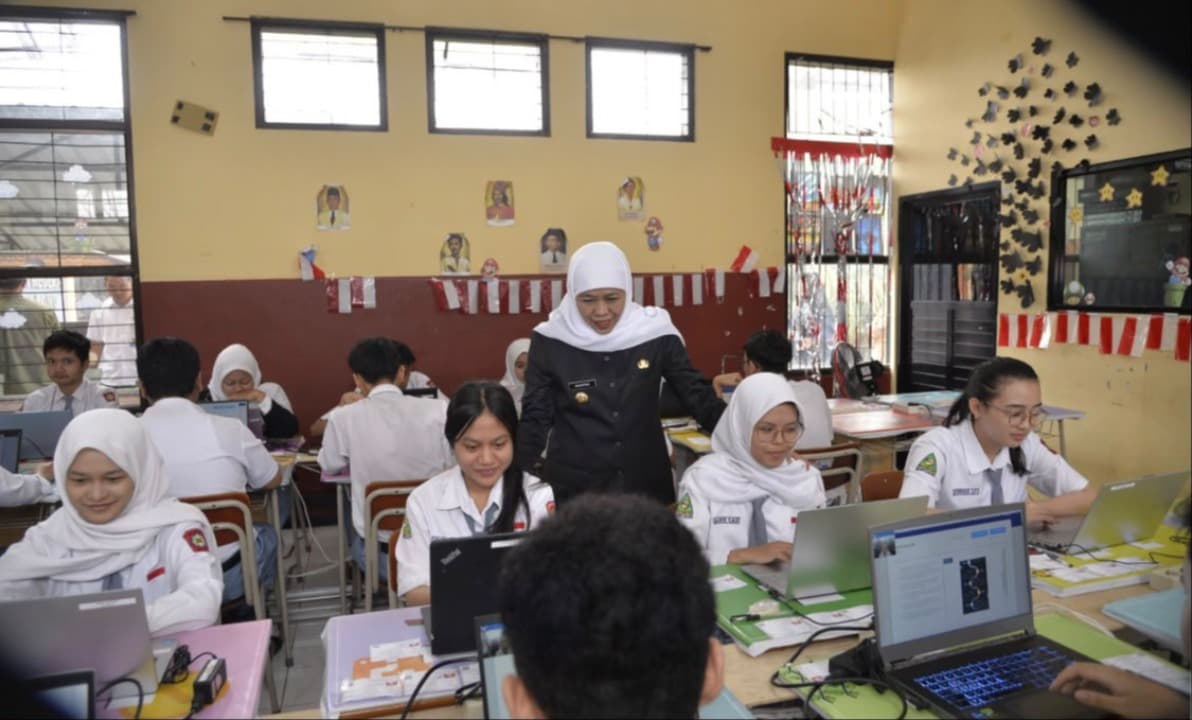 Khofifah Ingatkan Siswa Jatim Jangan Remehkan Mapel TKA, Konsentrasi Penuh Jadi Kunci