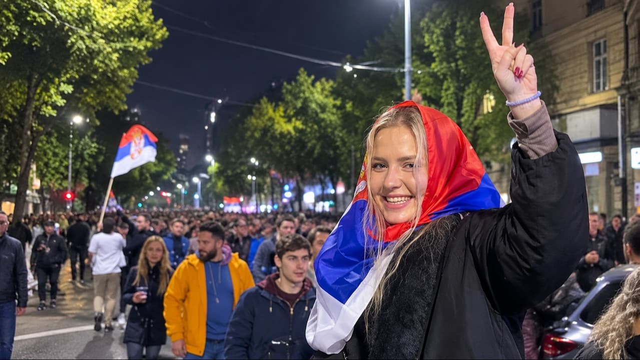 Gerakan Mahasiswa Serbia Gulingkan Rezim Vučić Setelah 14 Tahun Berkuasa