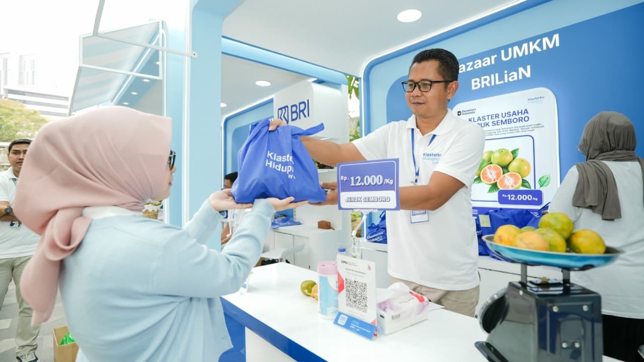 Berdaya Bersama BRI, Penjual Jeruk Keliling Kini Sukses Punya Jaringan Kirim 3 Truk Sehari